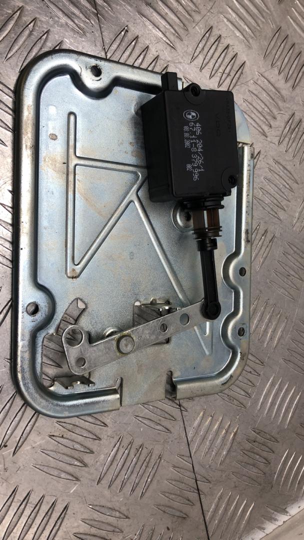 замок багажника BMW X5 E53 2003, 3.0 л., M54 B30 (306S3), бензин, АКПП, внедорожник 5 дв., полный привод, 51248408497 - фото №1