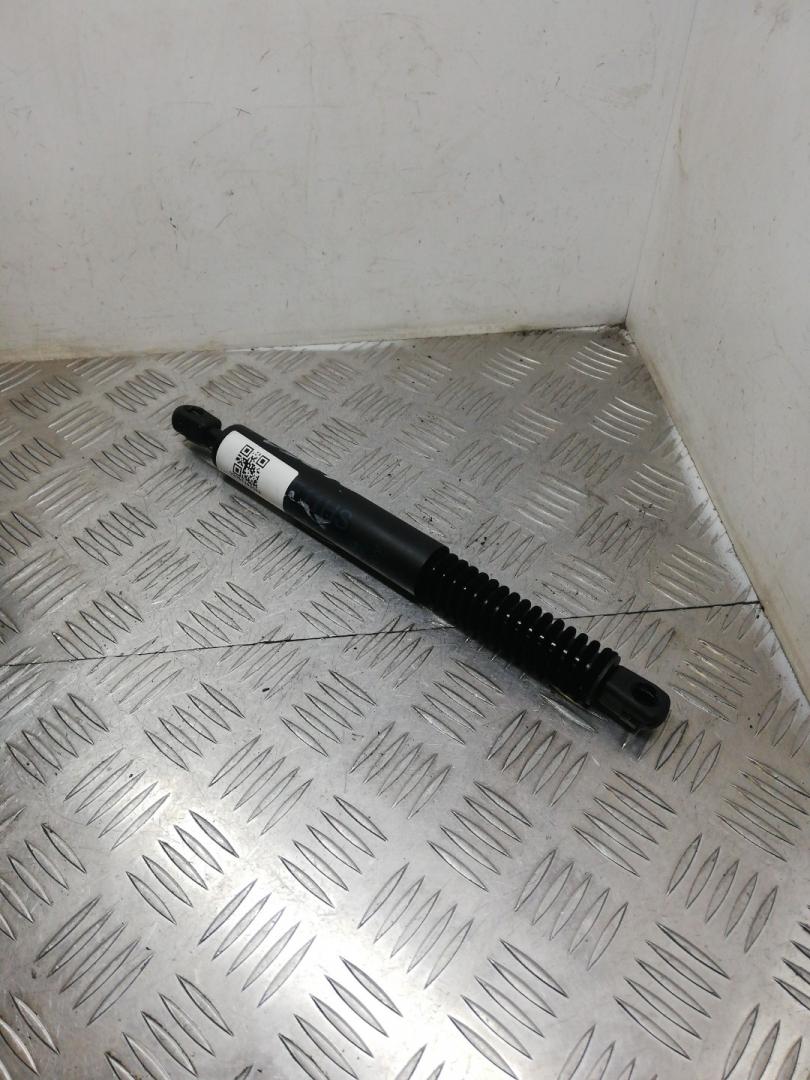 амортизатор крышки багажника (3-5 двери) BMW 5 серия F07/F10/F11 F11 2011, 3.0 л., N57 D30 A, дизель, АКПП, универсал, задний привод, 51247210557, 7210557 - фото №1