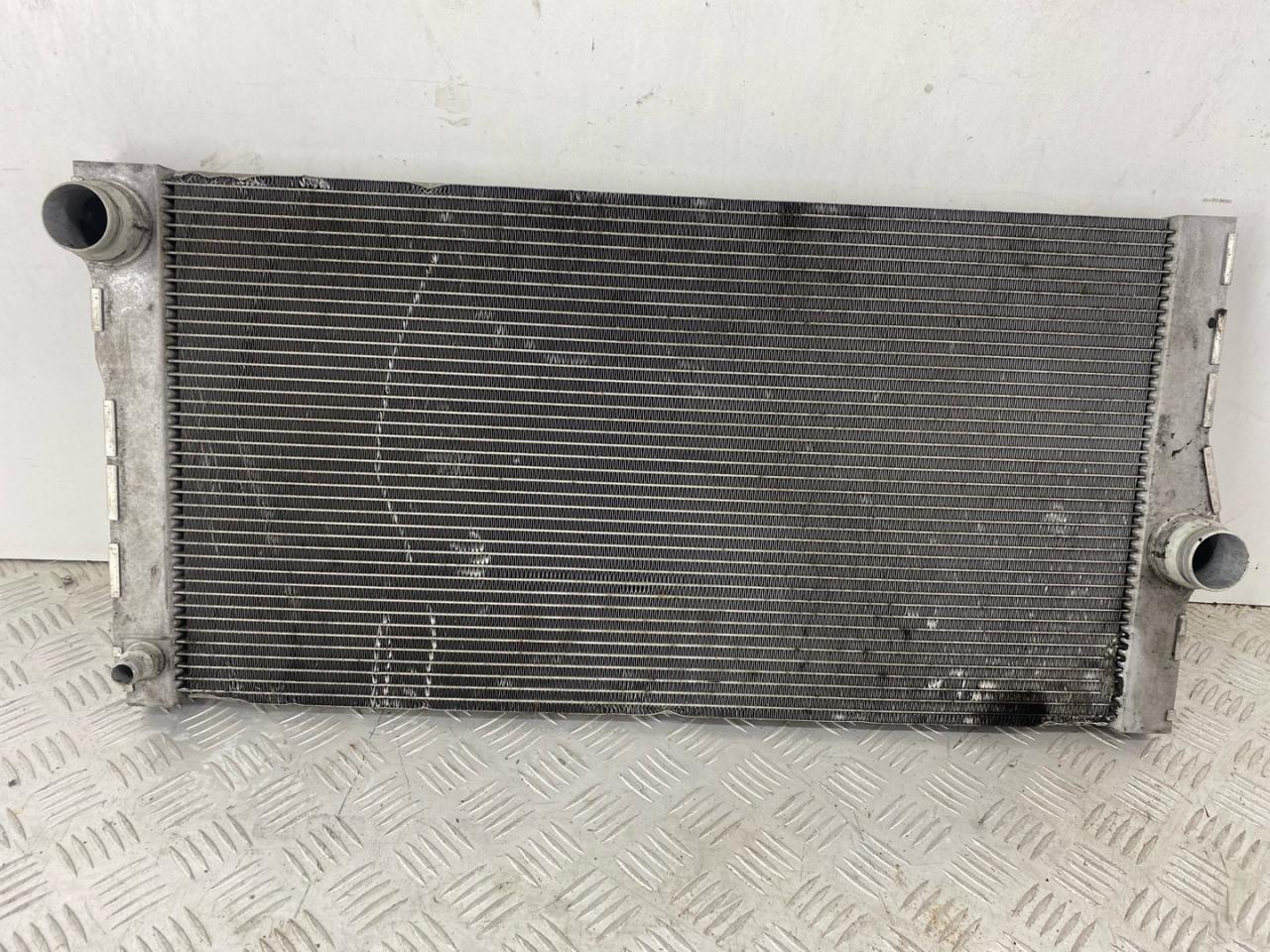 радиатор (основной) BMW 5 серия F07/F10/F11 F11 2011, 3.0 л., N57 D30 A, дизель, АКПП, универсал, задний привод, 17118509175, 17118509176, 8509176 - фото №1