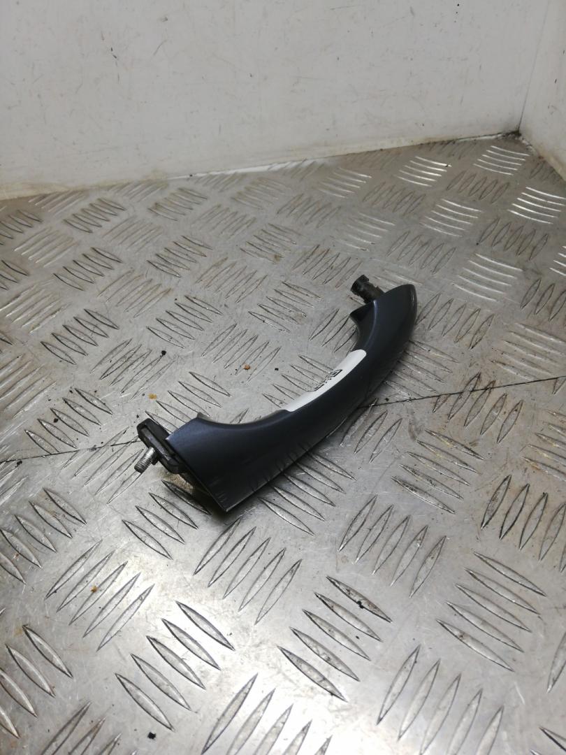 ручка наружная BMW X5 E53 2003, 3.0 л., M54 B30 (306S3), бензин, АКПП, внедорожник 5 дв., полный привод, 51218257738 - фото №1