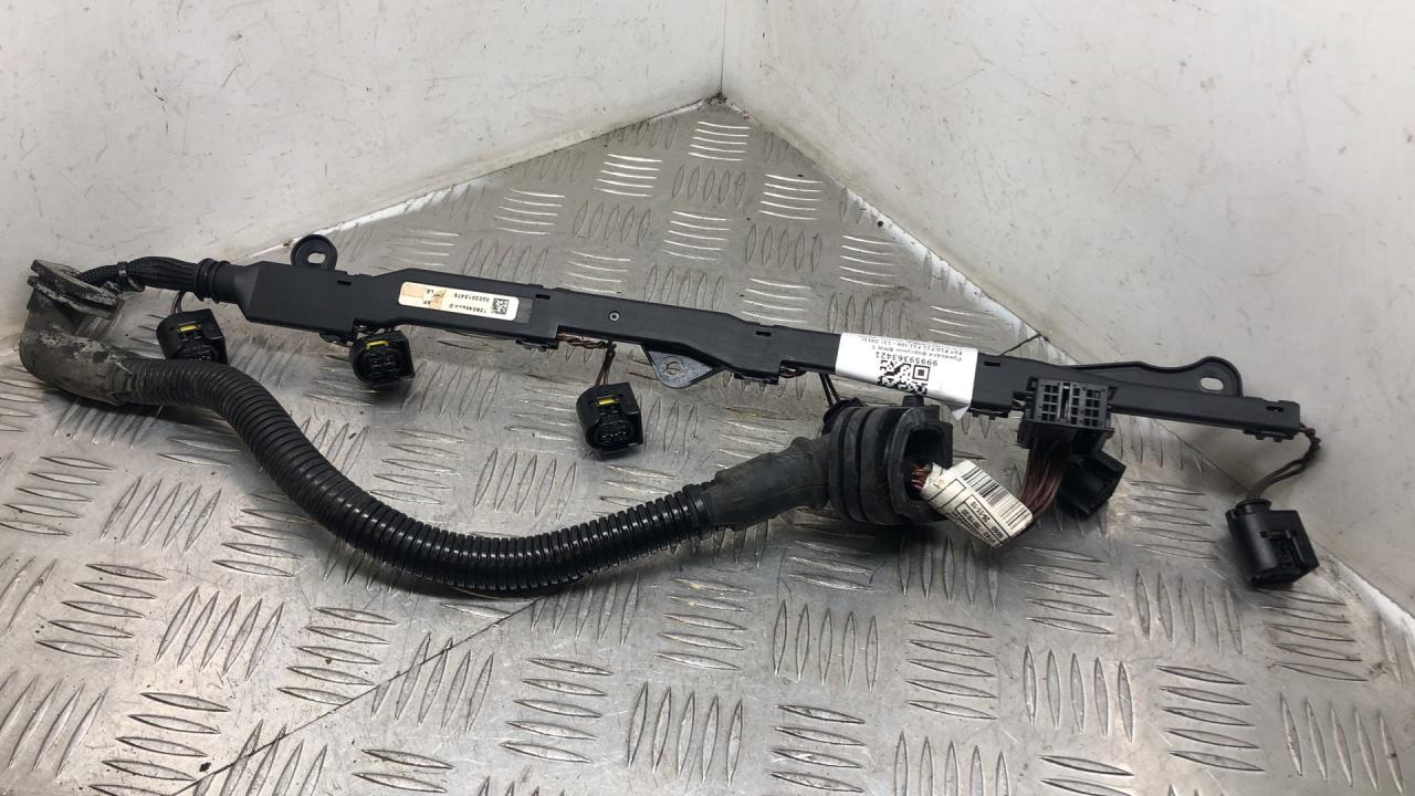 проводка BMW 5 серия F07/F10/F11 F11 2011, 3.0 л., N57 D30 A, дизель, АКПП, универсал, задний привод, 12517809680 - фото №1