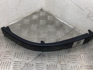 ус под фонарь правый BMW 7 серия E65/E66/E67 2004, 7012288