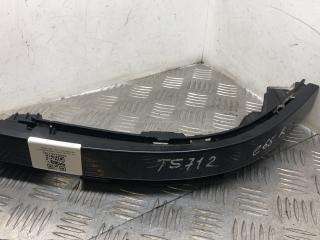 ус под фонарь правый BMW 7 серия E65/E66/E67 2004, 7012288