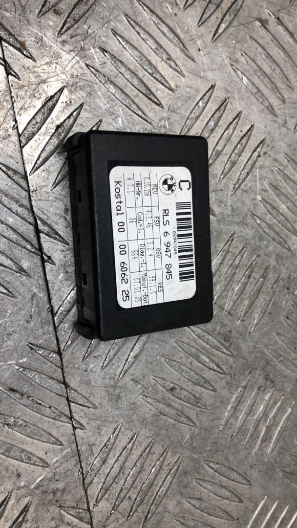 датчик дождя BMW 5 серия E60/E61 E61 2005, 3.0 л., M57 D30 (306D2), дизель, АКПП, универсал, задний привод, правый руль, 61356947845, 6947845 - фото №1