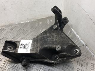 кронштейн двигателя BMW 3 серия E90/E91/E92/E93 2006, 2.0 л., M47 D20, дизель, седан, 6760309