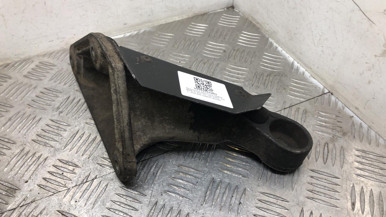 кронштейн двигателя BMW X3 E83 2004, 3.0 л., M54 B30 (306S3), бензин, внедорожник 5 дв., 6750852 - фото №1