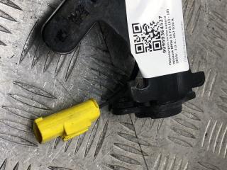 пиропатрон петли капота BMW X5 F15 2015, 3.0 л., N57 D30 A, дизель, АКПП, белый, полный привод, правый руль, 51237326020, 7326020