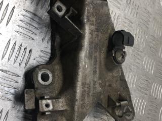 кронштейн двигателя BMW 3 серия E90/E91/E92/E93 [рестайлинг] 2008, 3.0 л., N52 B30, бензин, седан, 6760315