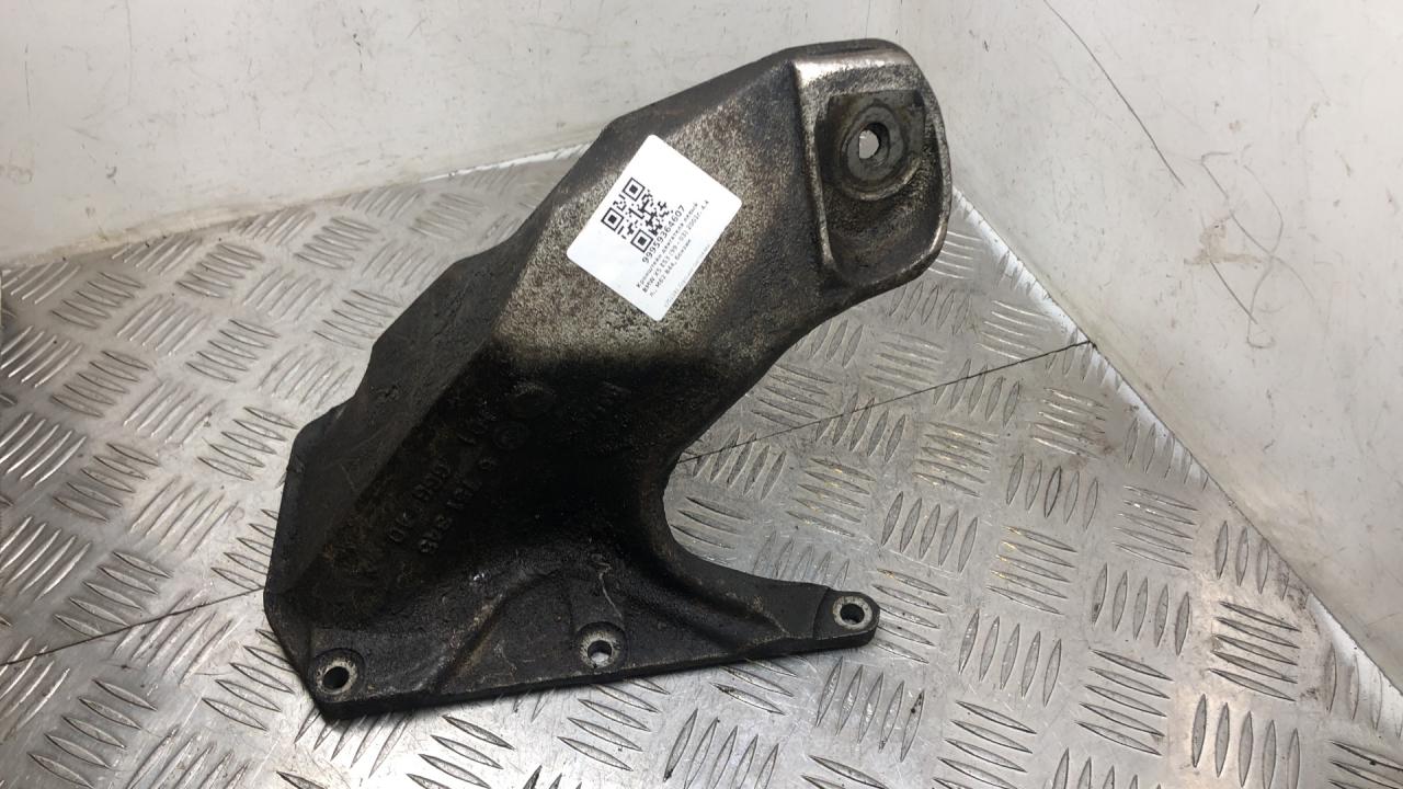 кронштейн двигателя BMW X5 E53 2001, 4.4 л., M62 B44, бензин, внедорожник 5 дв., 6751345 - фото №1