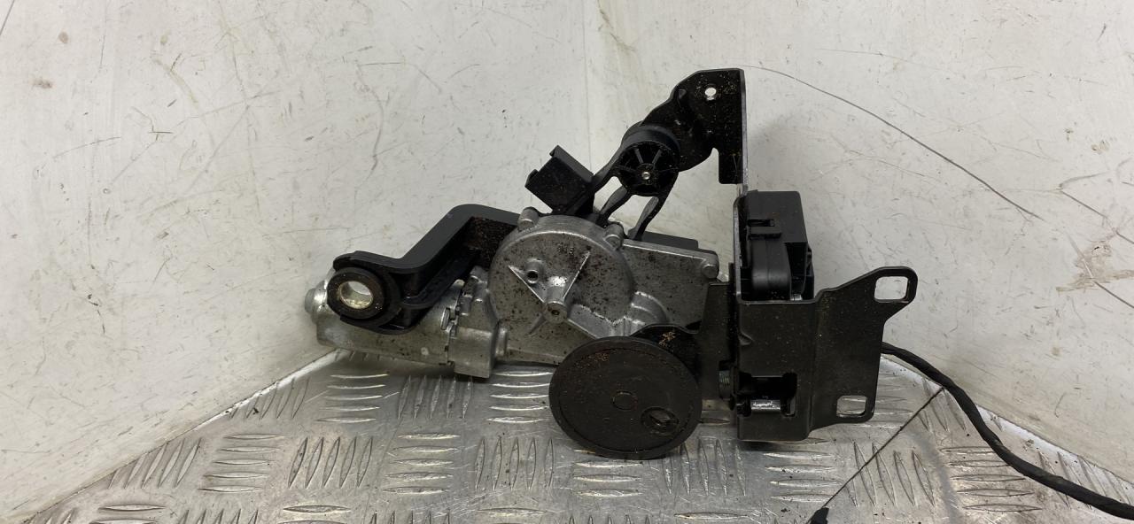 моторчик заднего стеклоочистителя (дворника) BMW 5 серия E60/E61 E61 2005, 3.0 л., M57 D30 (306D2), дизель, АКПП, универсал, задний привод, правый руль, 61627208602, 7061367 - фото №1