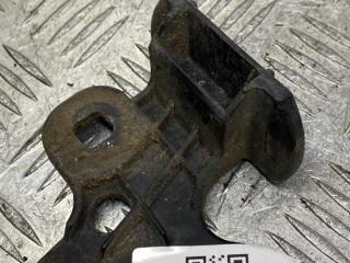 Крепление бампера переднего BMW 7 серия E38 [рестайлинг] 1998, 4.4 л., M62 B44 (448S1), бензин, АКПП, 51118230514, 8230514