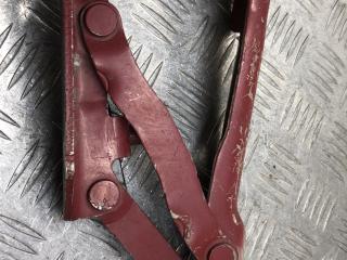 петля капота левая BMW 5 серия E60/E61 2007, 7008727