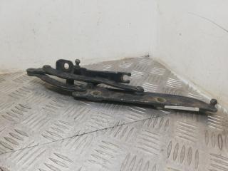 петля крышки багажника BMW 3 серия E46 2000, 8220074