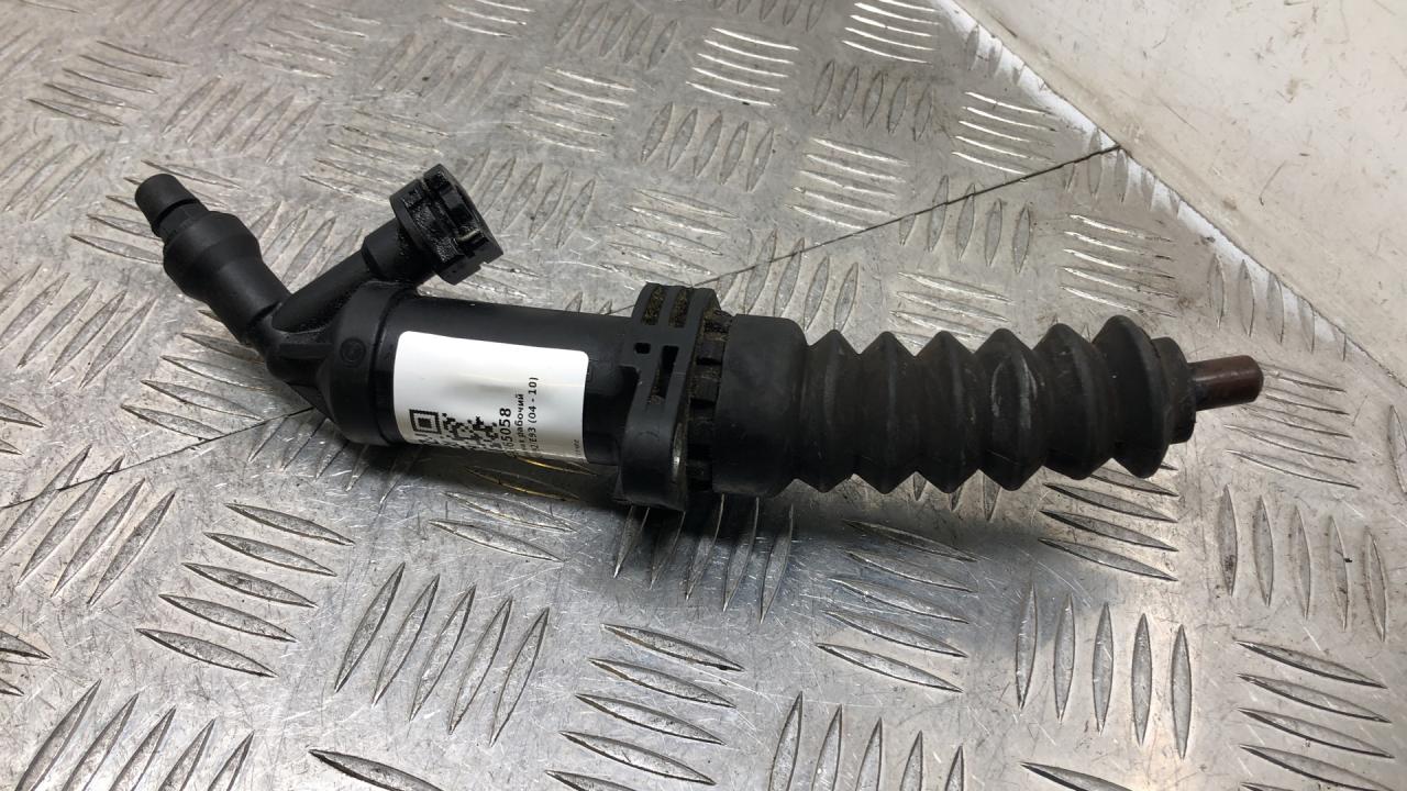 цилиндр сцепления рабочий BMW 3 серия E90/E91/E92/E93 2007, купе, 6775872 - фото №1