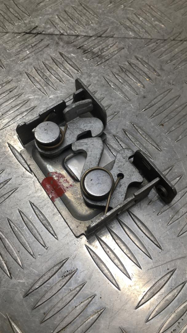 замок капота BMW 3 серия E90/E91/E92/E93 2007, седан, 7115229 - фото №1