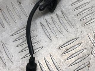 форсунка омывателя лобового стекла BMW 3 серия E90/E91/E92/E93 2006, 3.0 л., дизель, седан, 8365385