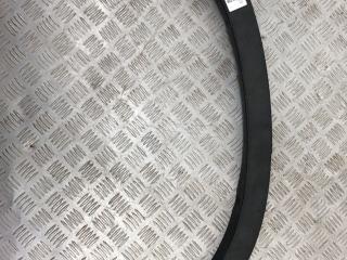 накладка колесной арки задний правый BMW X5 E70 2008, внедорожник 5 дв., 7158426