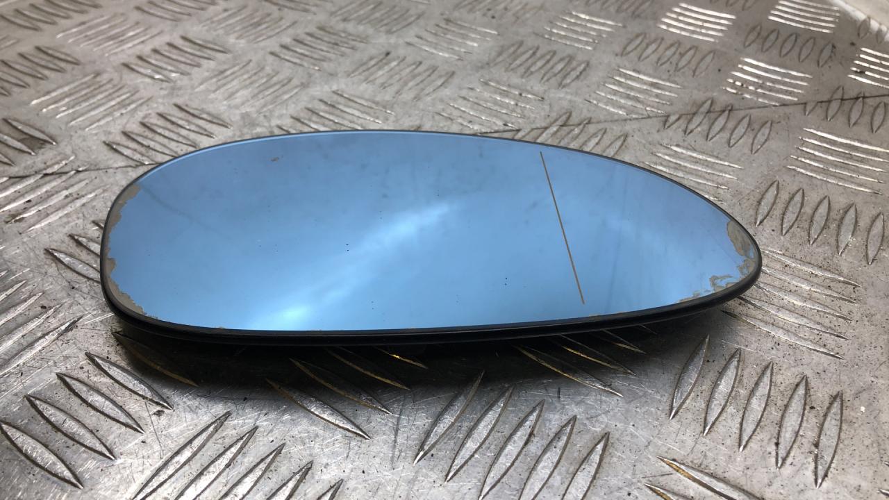 стекло зеркала наружного правого BMW 3 серия E90/E91/E92/E93 E90 2007, 3.0 л., M57 D30 (306D3), дизель, МКПП, седан, задний привод, правый руль, 51167145268 - фото №1