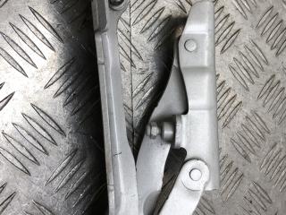 петля капота левая BMW 5 серия E60/E61 [рестайлинг] E61 2009, 2.0 л., N47 D20 A, дизель, МКПП, универсал, задний привод, правый руль, 7008727, 41617120275