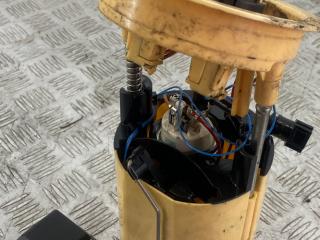 насос топливный BMW 3 серия E90/E91/E92/E93 E90 2007, 3.0 л., M57 D30 (306D3), дизель, МКПП, седан, задний привод, правый руль, 16117197077, 7197074