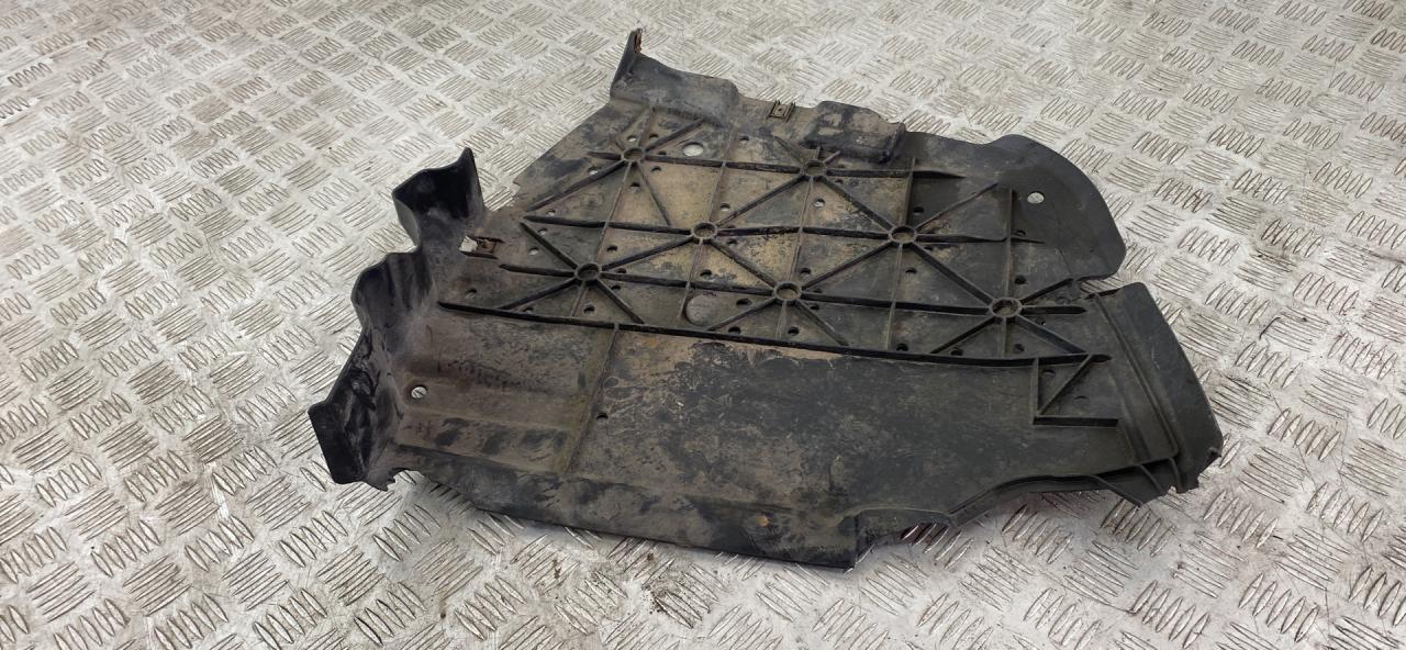 защита днища BMW 3 серия E90/E91/E92/E93 E90 2007, 3.0 л., M57 D30 (306D3), дизель, МКПП, седан, задний привод, правый руль, 51717070141, 7070141 - фото №1