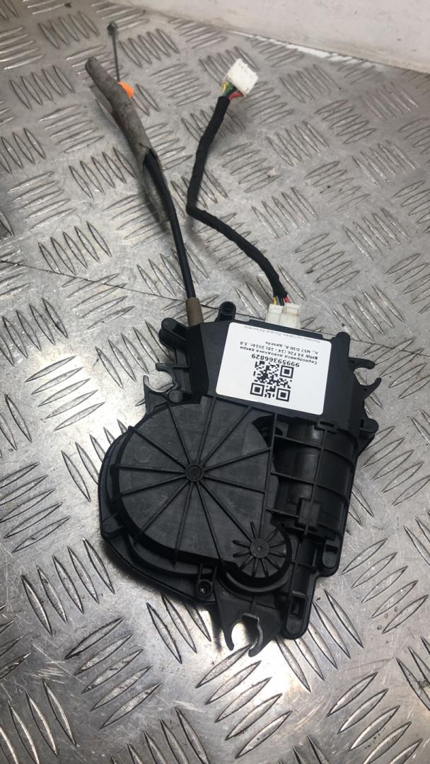 сервопривод доводчика двери BMW X4 F26 2016, 3.0 л., N57 D30 A, дизель, АКПП, alpinweiß iii (300), внедорожник 5 дв., полный привод, 51247361231 - фото №1