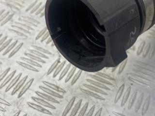 патрубок охлаждения