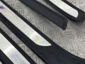 комплект накладок на пороги (внутренние) BMW 3 серия E90/E91/E92/E93 E90 2007, 3.0 л., M57 D30 (306D3), дизель, МКПП, седан, задний привод, правый руль, 51477907151, 51477907152, 51477907159, 51477907160 - фото №2