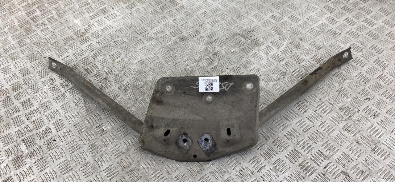 распорка кузова BMW 5 серия F07/F10/F11 F11 2011, 3.0 л., N57 D30 A, дизель, АКПП, универсал, задний привод, 51617192622 - фото №1