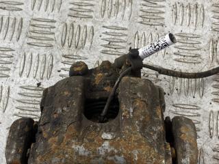 суппорт задний левый BMW X5 E53 2003, 3.0 л., M57 D30 (306D1), дизель, АКПП, внедорожник 5 дв., 34216768443