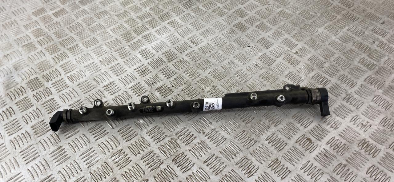 топливная рампа BMW 3 серия E90/E91/E92/E93 E90 2007, 3.0 л., M57 D30 (306D3), дизель, АКПП, titan-silber (354), седан, задний привод, правый руль, 7795514, 13537795514 - фото №1