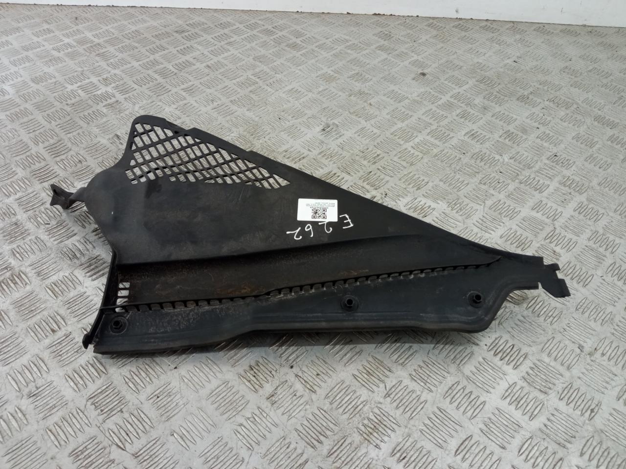 дождевик BMW 3 серия F30/F31/F34 F31 2014, 3.0 л., N57 D30 A, дизель, АКПП, универсал, задний привод, правый руль, 64319206486, 9206486 - фото №1