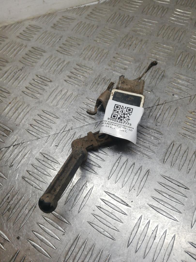 датчик дорожного просвета BMW 5 серия F07/F10/F11 2012, 2.0 л., N47 D20 C, дизель, АКПП, sophistogra brillanteffekt(b90), седан, задний привод, правый руль, 37146784072, 6784072 - фото №1