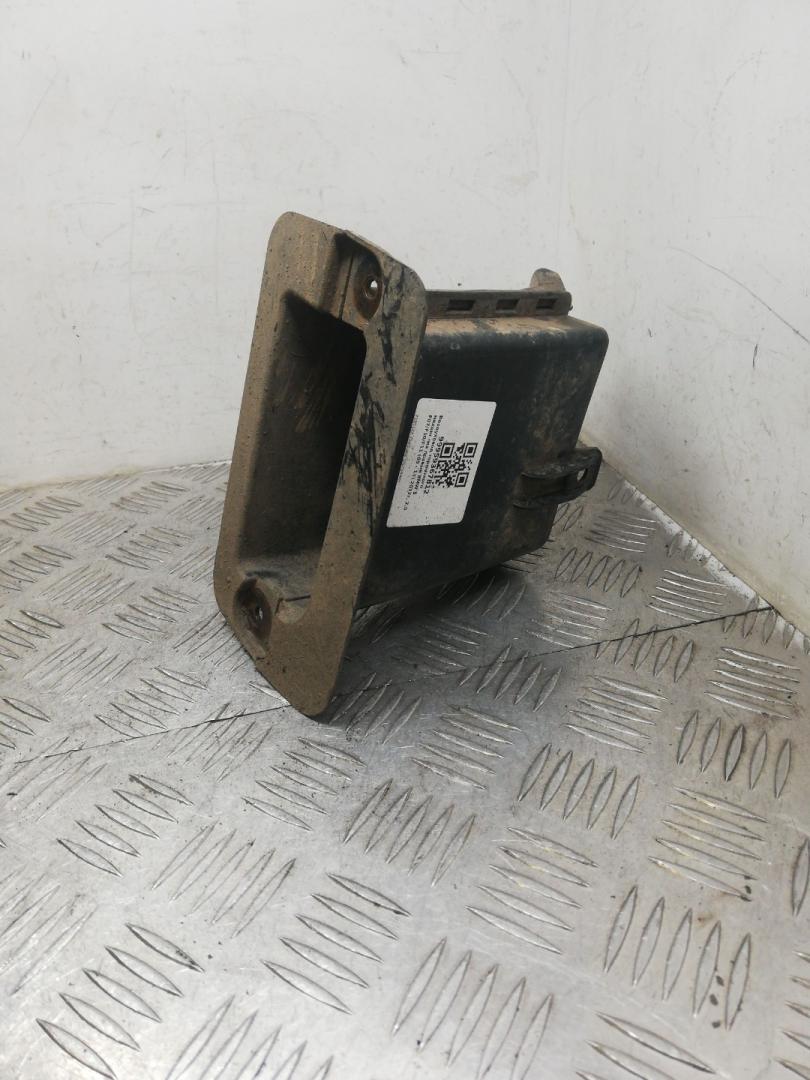 воздуховод тормозной правый BMW 5 серия F07/F10/F11 2012, 2.0 л., N47 D20 C, дизель, АКПП, sophistogra brillanteffekt(b90), седан, задний привод, правый руль, 51757185168, 7185168 - фото №1