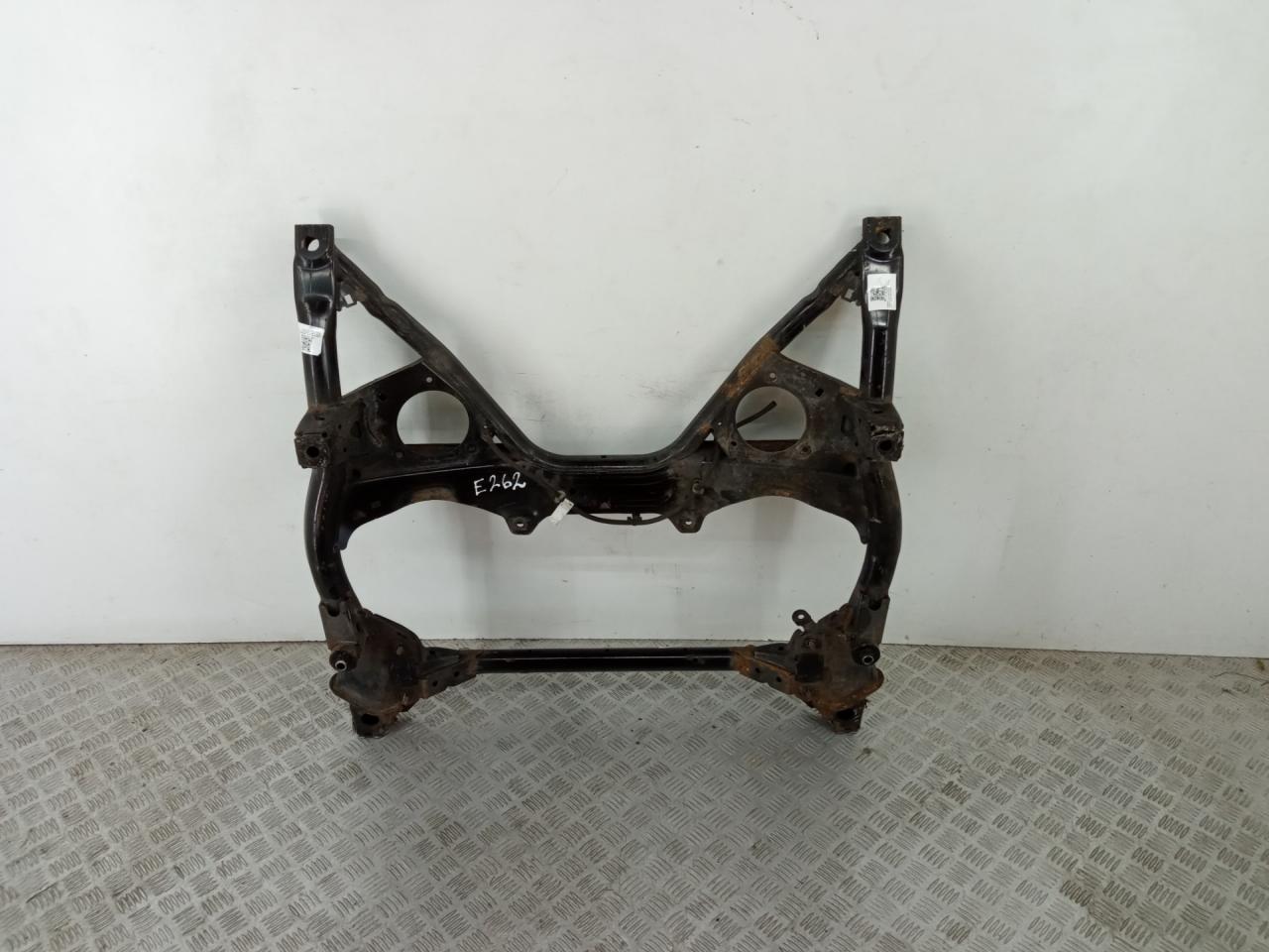 балка подвески передняя (подрамник) BMW 3 серия F30/F31/F34 F31 2014, 3.0 л., N57 D30 A, дизель, АКПП, универсал, задний привод, правый руль, 31106872118 - фото №1