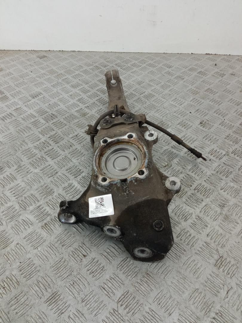 кулак поворотный левый BMW 5 серия F07/F10/F11 2012, 2.0 л., N47 D20 C, дизель, АКПП, sophistogra brillanteffekt(b90), седан, задний привод, правый руль, 31216775769 - фото №1