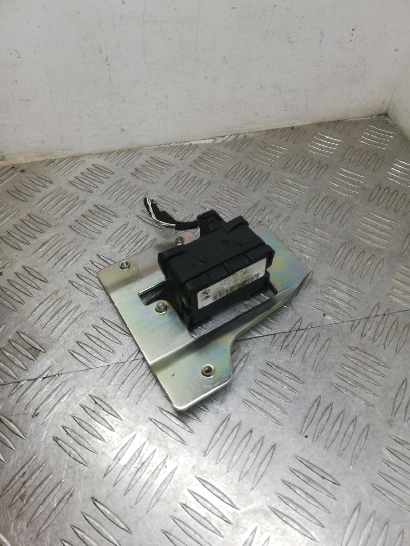 датчик ускорения BMW 3 серия E90/E91/E92/E93 E90 2007, 3.0 л., M57 D30 (306D3), дизель, АКПП, titan-silber (354), седан, задний привод, правый руль, 34526762769, 6762769 - фото №1