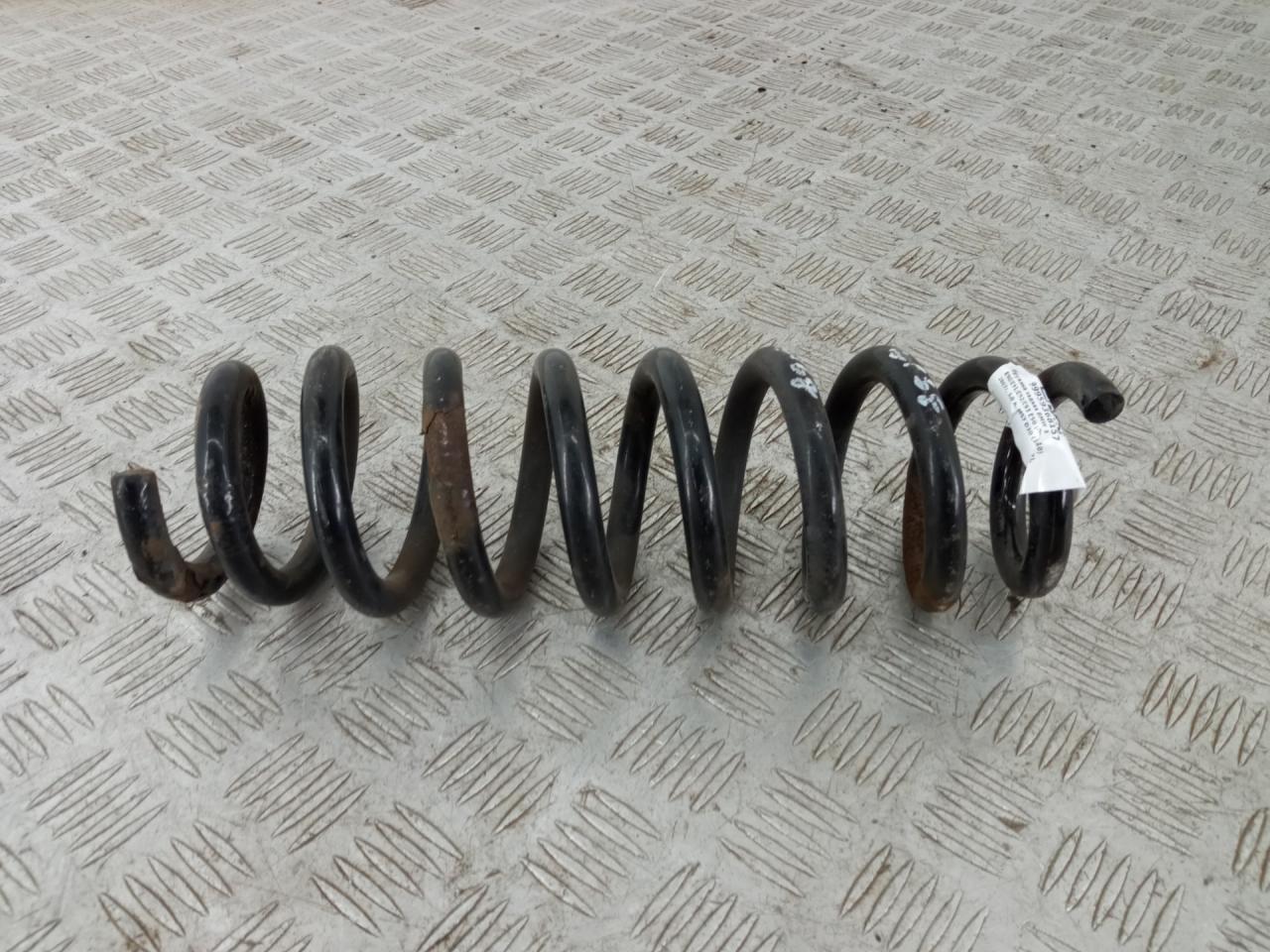 пружина задняя BMW 3 серия E90/E91/E92/E93 E90 2007, 3.0 л., M57 D30 (306D3), дизель, АКПП, titan-silber (354), седан, задний привод, правый руль, 33536767338 - фото №1