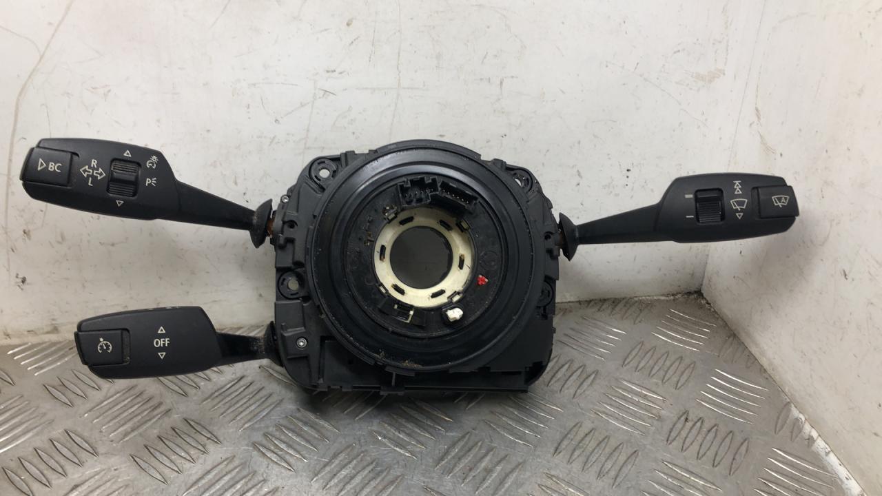 шлейф руля BMW 3 серия E90/E91/E92/E93 E90 2007, 3.0 л., M57 D30 (306D3), дизель, АКПП, titan-silber (354), седан, задний привод, правый руль, 61316989557, 6989557 - фото №1