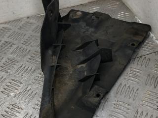 защита днища передняя левая