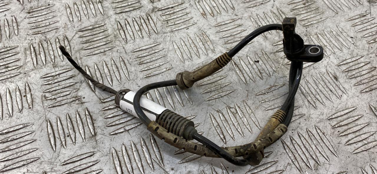 датчик ABS BMW 3 серия E90/E91/E92/E93 E90 2007, 3.0 л., M57 D30 (306D3), дизель, МКПП, седан, задний привод, правый руль, 34526870075 - фото №1