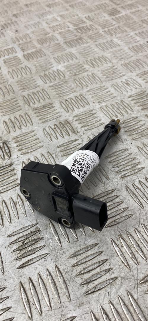 датчик уровня масла BMW 3 серия F30/F31/F34 F31 2014, 3.0 л., N57 D30 A, дизель, АКПП, универсал, задний привод, правый руль, 12617636296, 12618608781, 7636296, 8608781 - фото №1