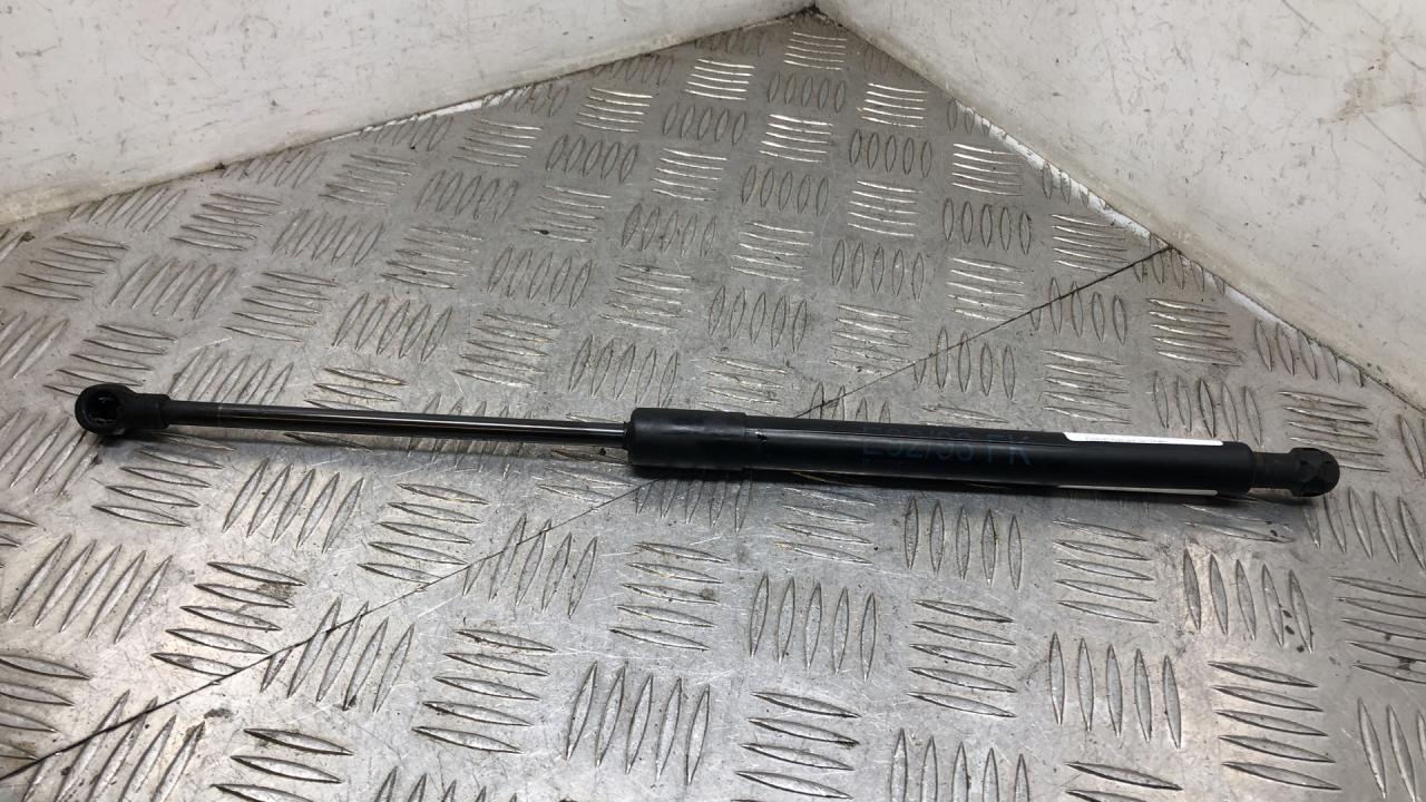 амортизатор капота BMW 3 серия E90/E91/E92/E93 E92 2007, 2.0 л., N47 D20 A, дизель, АКПП, купе, 7129190, 51237129190 - фото №1