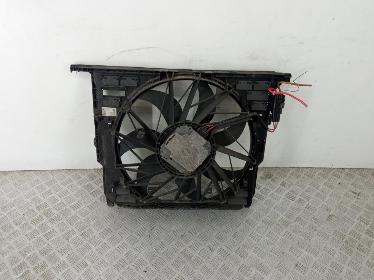вентилятор радиатора BMW 5 серия F07/F10/F11 2011, 2.0 л., N47 D20 C, дизель, МКПП, седан, задний привод, правый руль, 17428509740, 8509740 - фото №1