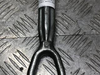 крюк буксировочный BMW 5 серия F07/F10/F11 2011, 2.0 л., N47 D20 C, дизель, МКПП, седан, задний привод, правый руль, 72157953893