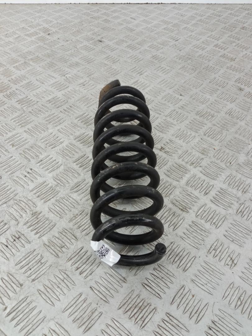 пружина задняя BMW 3 серия E90/E91/E92/E93 E92 2007, 2.0 л., N47 D20 A, дизель, АКПП, купе, 33536767343 - фото №1