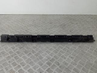 Кронштейн крепления порога BMW 5 серия F07/F10/F11 2011, 2.0 л., N47 D20 C, дизель, МКПП, седан, задний привод, правый руль, 51777184777, 7184777