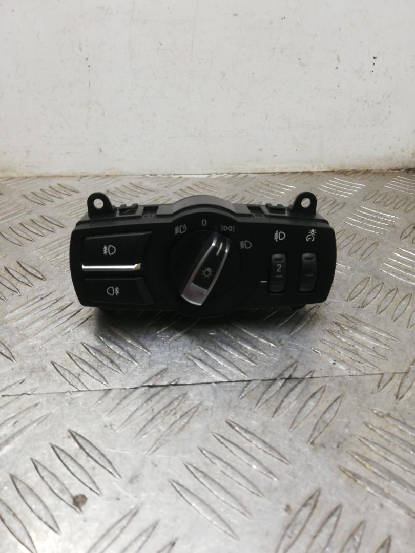 переключатель света BMW 5 серия F07/F10/F11 2011, 2.0 л., N47 D20 C, дизель, МКПП, седан, задний привод, правый руль, 61319192746, 9192746 - фото №1
