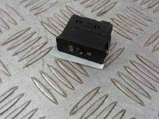 разъем AUX / USB BMW 5 серия F07/F10/F11 2011, 2.0 л., N47 D20 C, дизель, МКПП, седан, задний привод, правый руль, 6930561, 61346930561