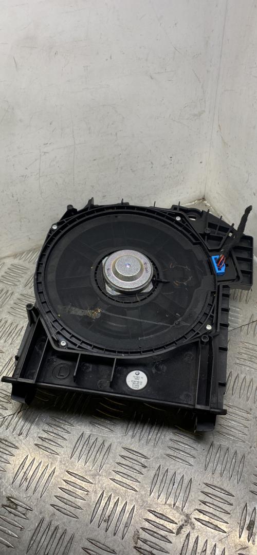 сабвуфер BMW 5 серия F07/F10/F11 2011, 2.0 л., N47 D20 C, дизель, МКПП, седан, задний привод, правый руль, 65139195199, 9195199 - фото №1